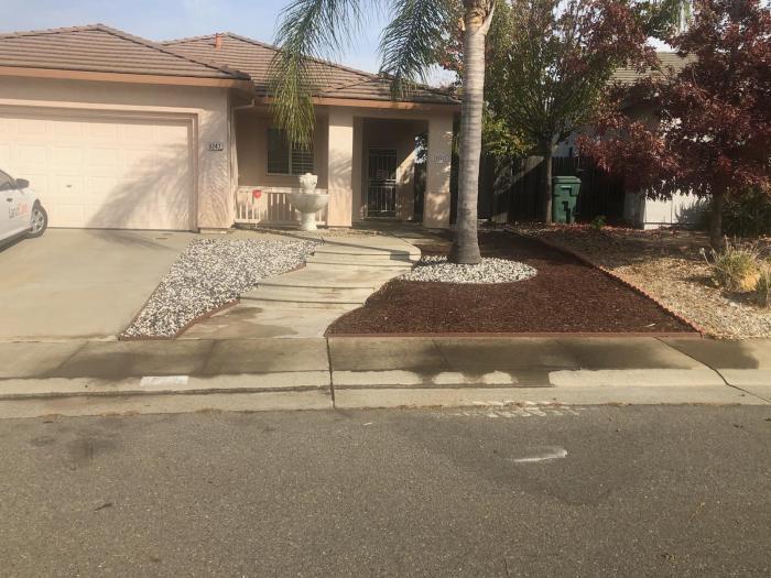 Primary Photo - 4 bedroom in Sacramento CA 95829