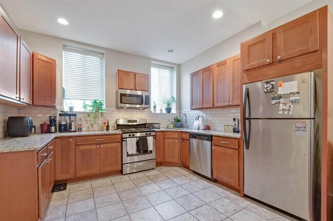 Foto del edificio - 916 Willow Ave