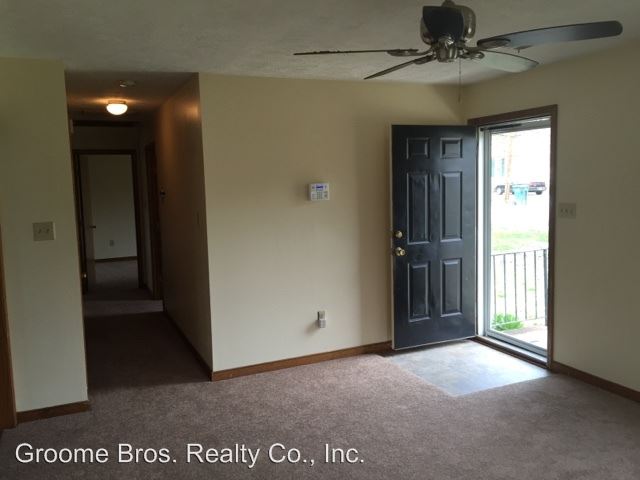 Building Photo - 507 W Read St