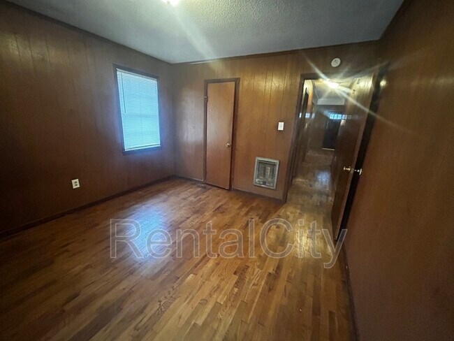 Foto del edificio - 1177 Westmoreland St