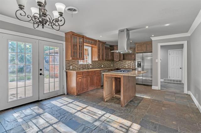 Building Photo - 3510 Reeves St