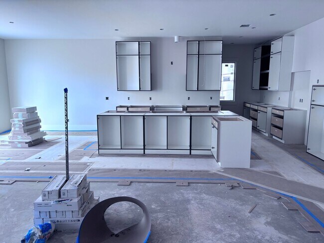 Foto del edificio - Brand New 3 bed plus office/2.5 bath in beautiful Coral Canyon!