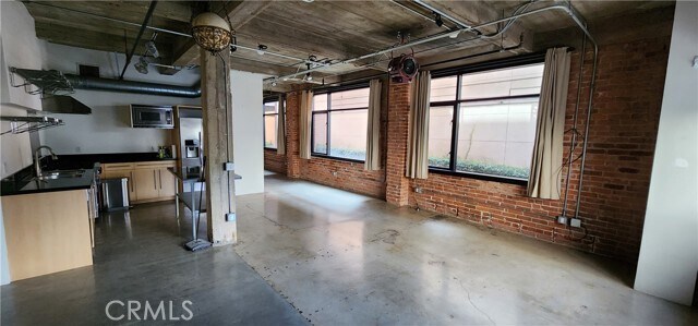 Foto del edificio - 835 Locust Ave