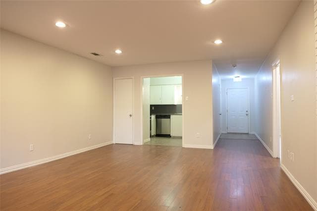 Building Photo - 6914 Walling Ln