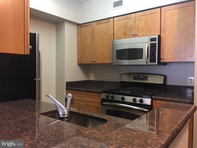Foto del edificio - 4801 Fairmont Ave