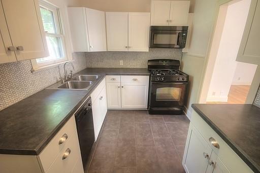 Foto del edificio - 936 E 54th St