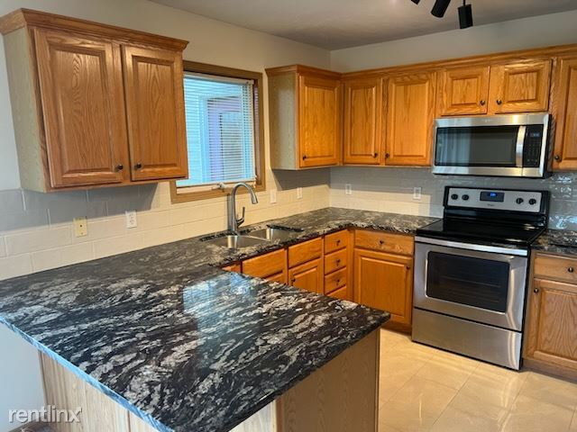 Building Photo - 3 br, 2 bath House - 11913 Seven Pine Dr