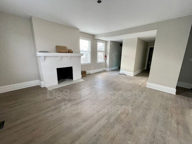 Building Photo - 634 Beaver St