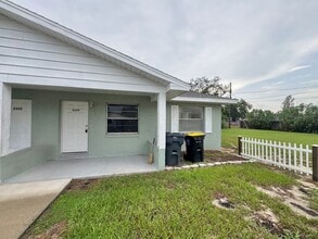 Building Photo - 2555-2559 Elm Ave
