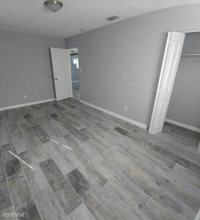 Building Photo - 2 br, 1 bath House - 5511 Gable Ln