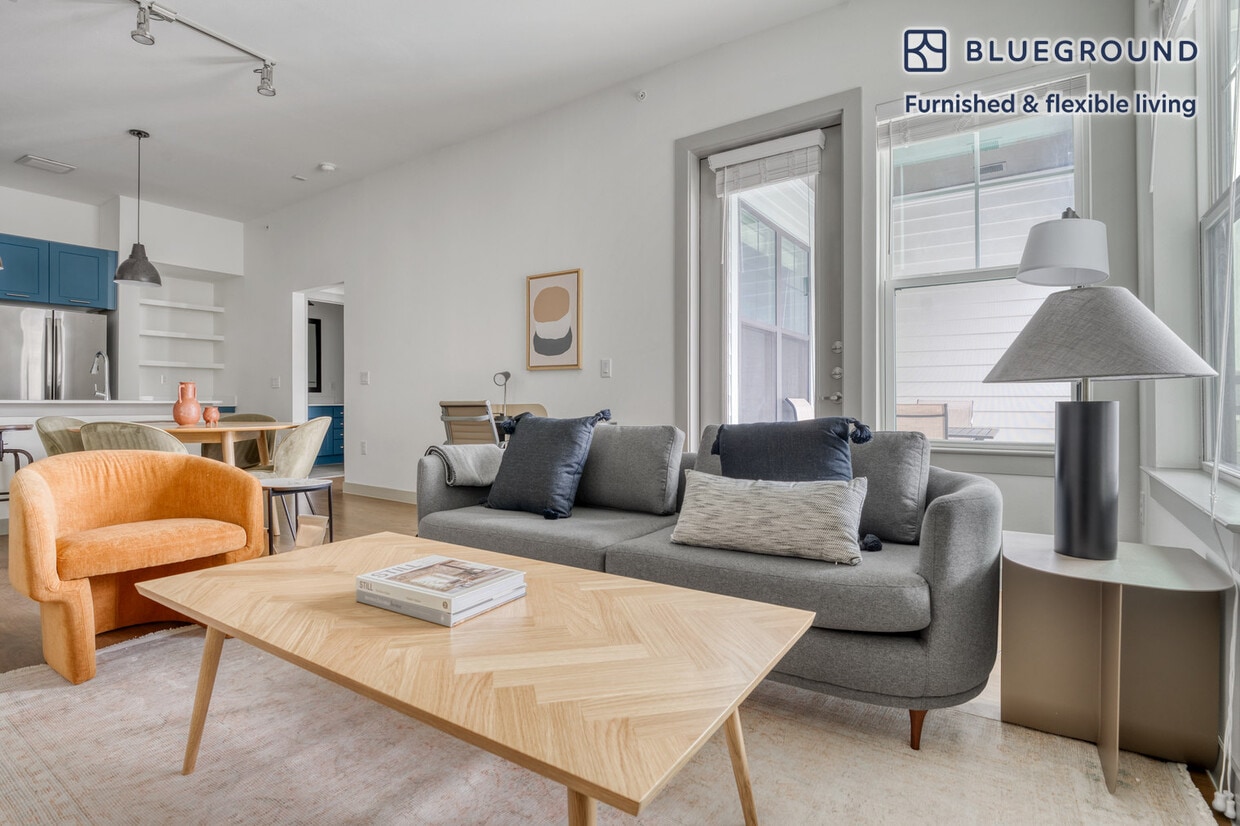 2001 Ed Bluestein Blvd Unit FL4ID133, Austin, TX 78721 Apartment for