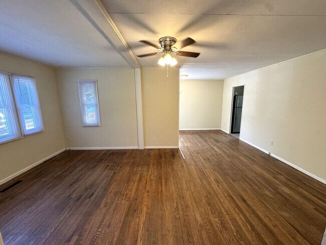 Building Photo - Five Points 3br House - Fall 2026 Prelease