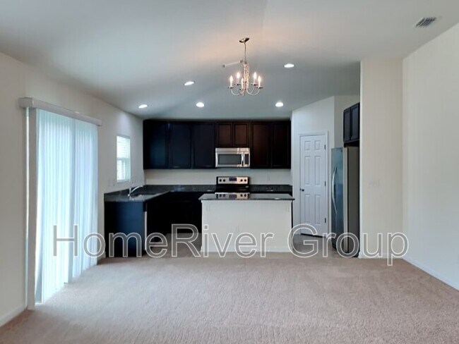 Foto del edificio - 4895 Creek Bluff Ln