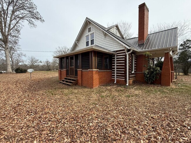 Foto del edificio - 4676 Sevierville Rd