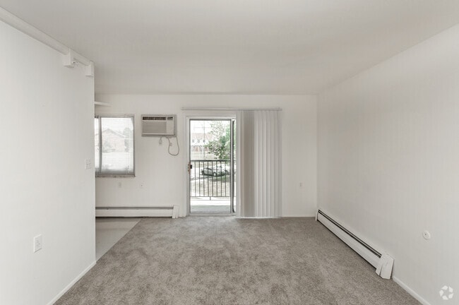 Estudio - 430 ft² - Serenity Manor 55+ Independent Active Living