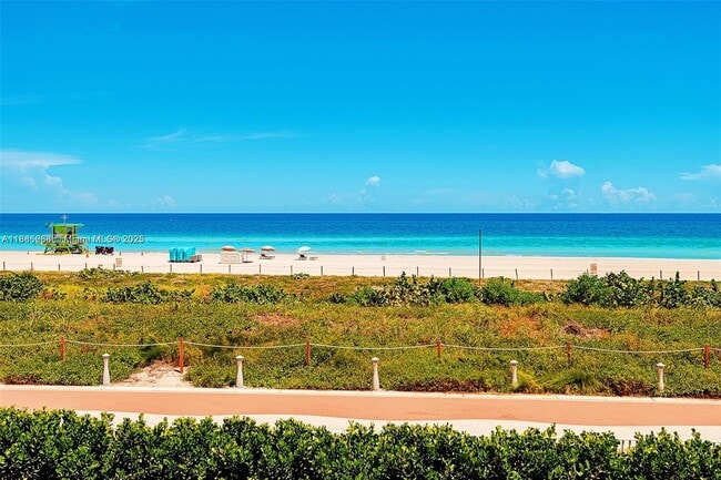 Foto del edificio - 5757 Collins Ave