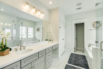 Building Photo - 9680 Airway Ln