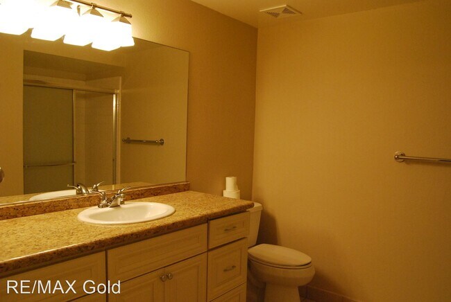 Foto del edificio - 4 br, 3 bath House - 4935 Golden Springs D...