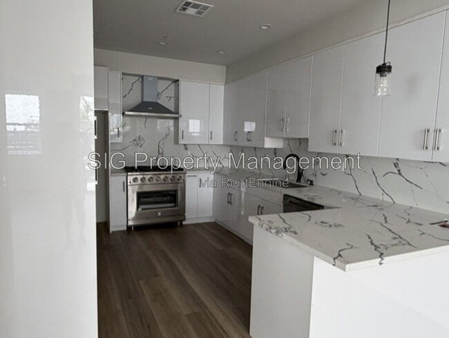 Foto del edificio - 7420 Valaho Ln