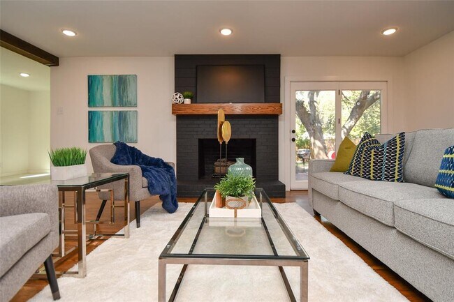 Foto del edificio - 10433 Coleridge St