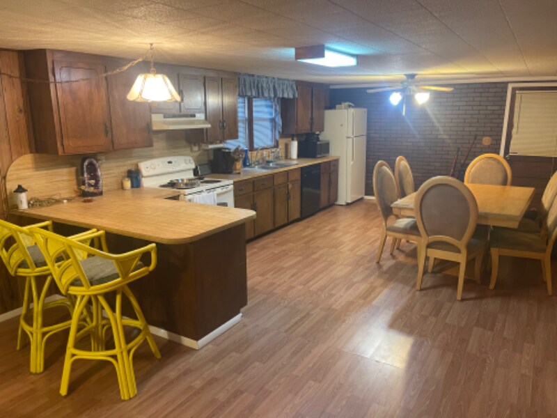 2009 FL81, Westville, FL 32464 House Rental in Westville, FL