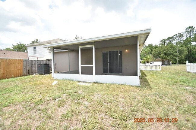 Building Photo - 30634 Birdhouse Dr