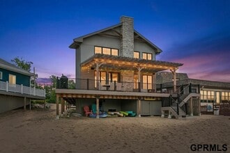 Building Photo - 17107 Rainbow Rd