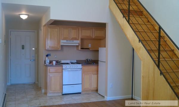 Foto principal - 1615 Hobart Ave
