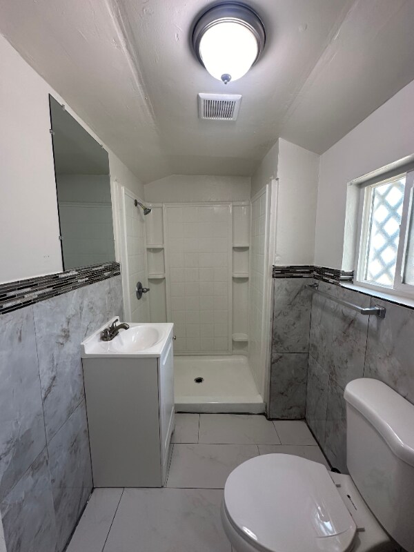 Foto del edificio - 4036 4th St