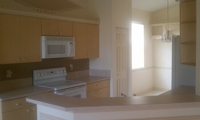 Foto del edificio - ***55+ COMMUNITY ONLY***ANNUAL RENTAL***2 ...