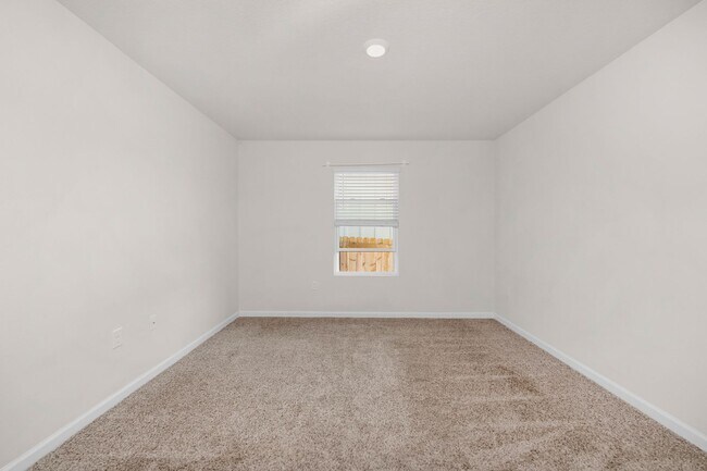 Foto del edificio - 3463 Fallschase Blvd