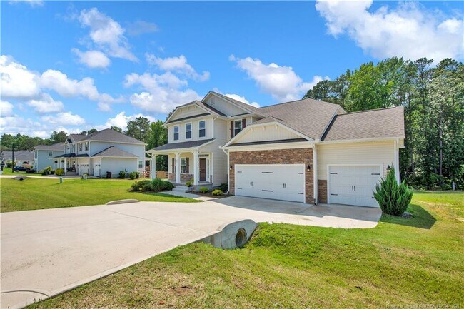 Foto del edificio - 66 S Hawks Rdg Ln