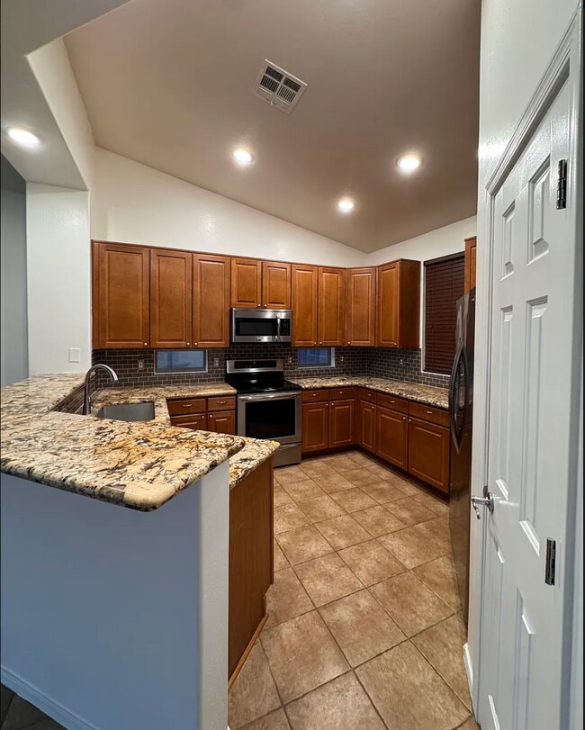 Foto del edificio - 13355 S 176th Ave