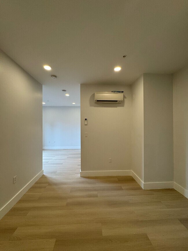 Foto del edificio - 316 Forrest St