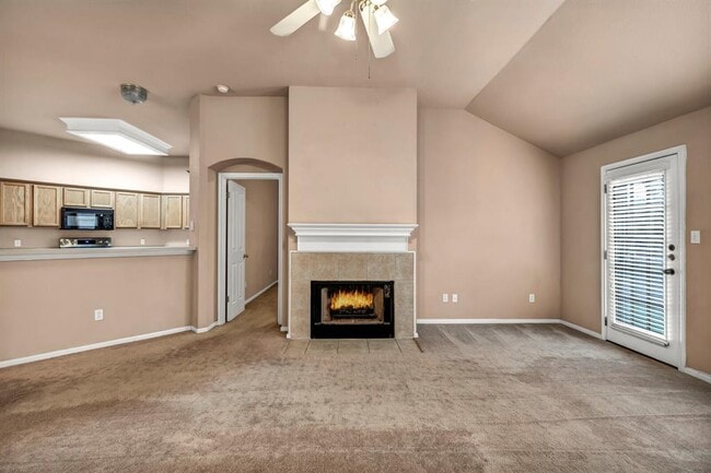 Building Photo - 5700 Lomita Verde Cir