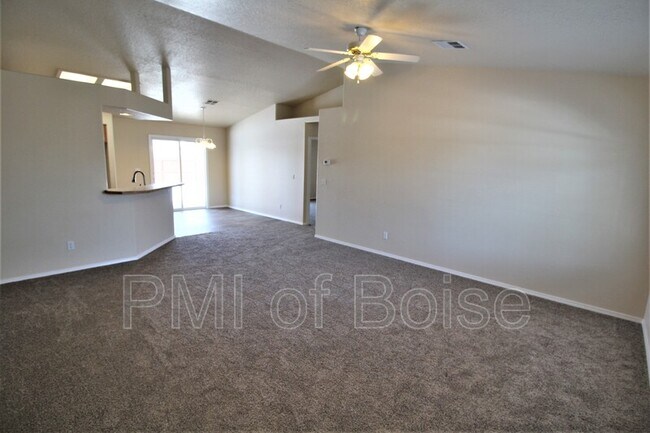 Foto del edificio - 4353 S Wildbrook Ave