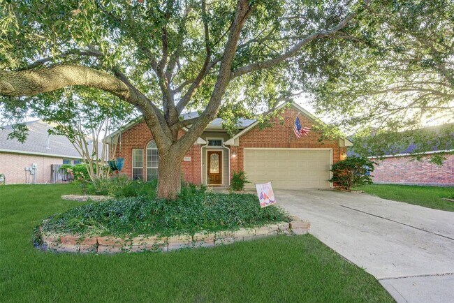Foto del edificio - 7202 Crestbury Ln