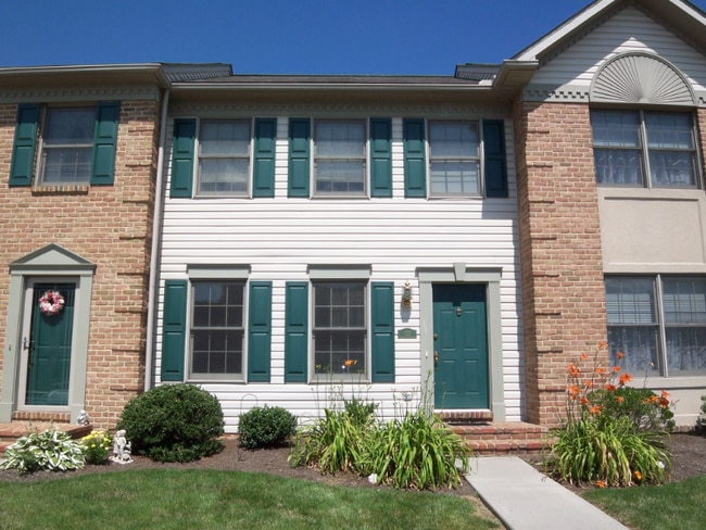 Building Photo - 521 Cobblestone Ln