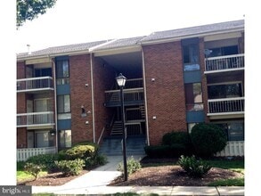 Building Photo - 116 Van Buren Rd