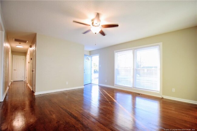 Foto del edificio - 4510 Belford Rd
