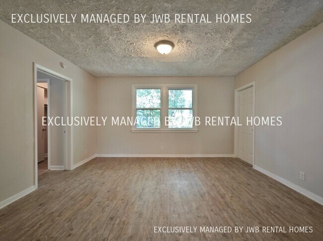 Building Photo - 970 McTyre Ct