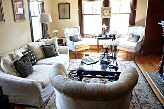 Building Photo - 14 Peverell St