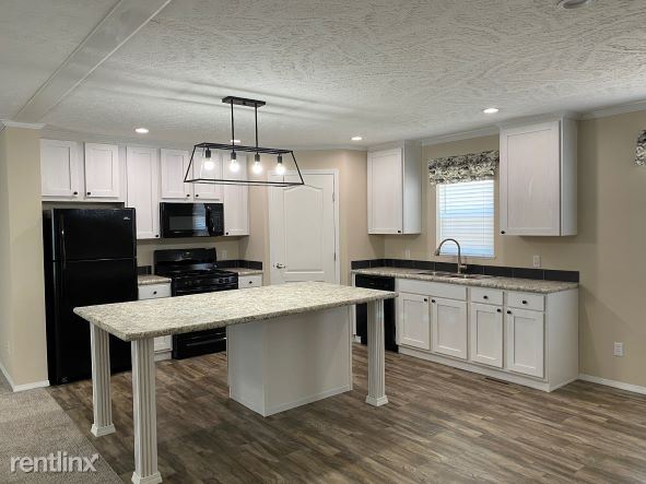 Building Photo - 3 br, 2 bath House - 1624 Candytuft Ct