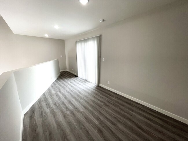 Foto del edificio - 10425 Tabor St