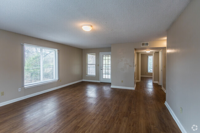 3BR, 2BA - 1,328SF - Living Room - Manor Park Apartments