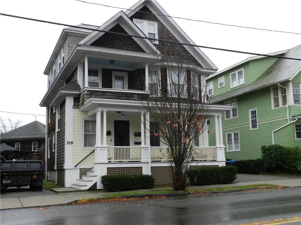 Primary Photo - 319 Broadway
