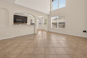 Building Photo - 24914 Diamond Ranch Dr