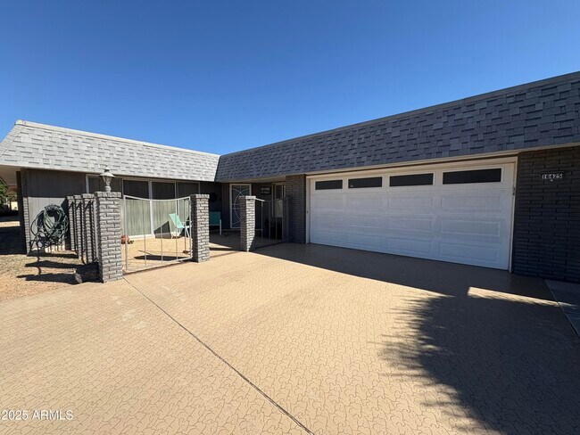 Building Photo - 16425 N Orchard Hills Dr