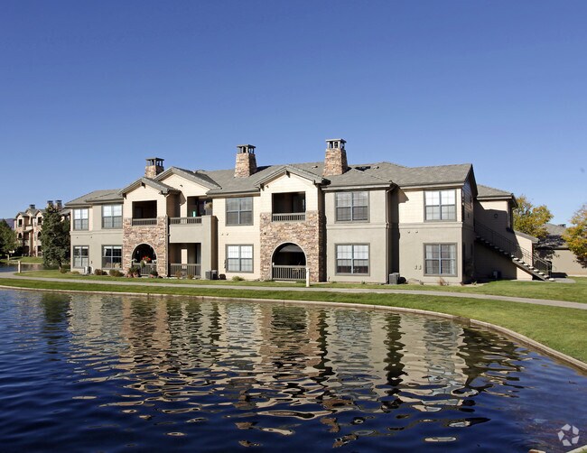 Foto del edificio - Camden Lakeway