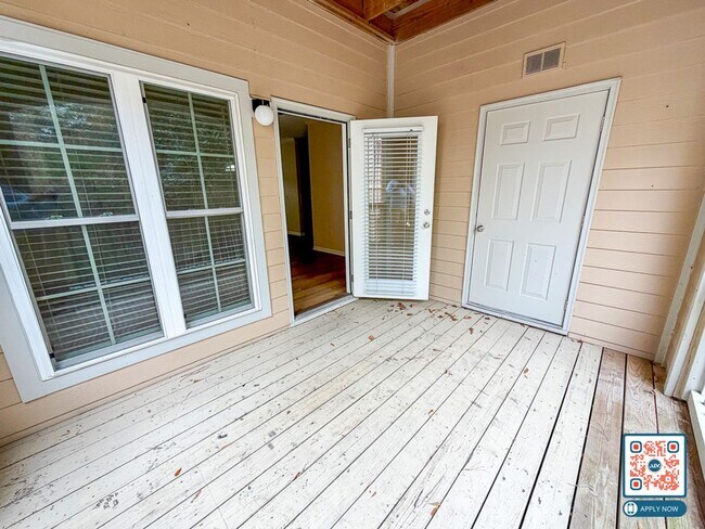 Foto del edificio - Beautiful 2 bedroom/2 bathroom Resort-Style Living Minutes from Beaches & Golf